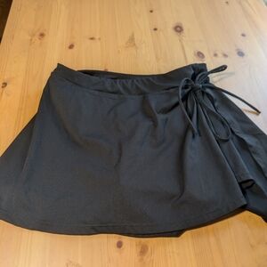 Athletic Black Wrap Tie Front Side Slit Skirt Medium